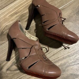Bottega Veneta Tan Brown Cutout Caged Lace-Up High Heel Pumps Intrecciato Sole